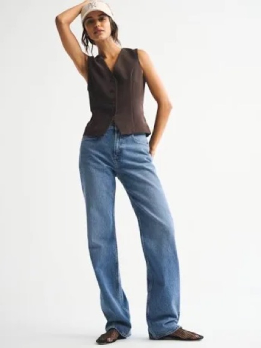 Abercrombie & Fitch Women’s The 90’s Relaxed Jean High Rise Denim  10L